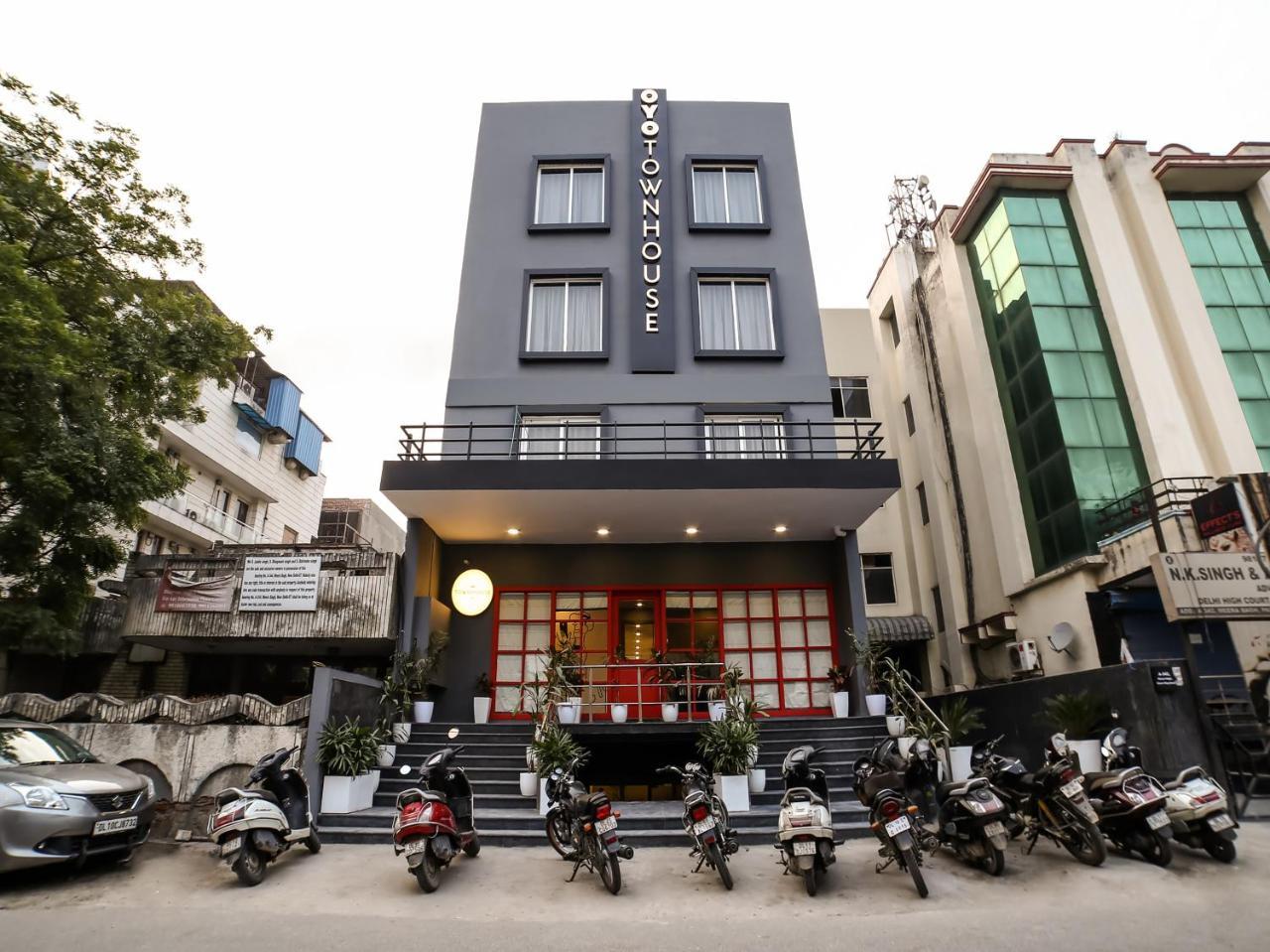Oyo Townhouse 80 Meera Bagh Delhi  Exterior foto