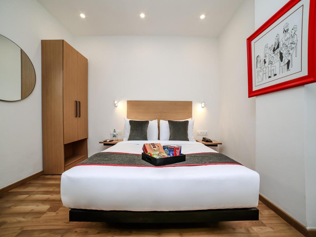 Oyo Townhouse 80 Meera Bagh Delhi  Exterior foto